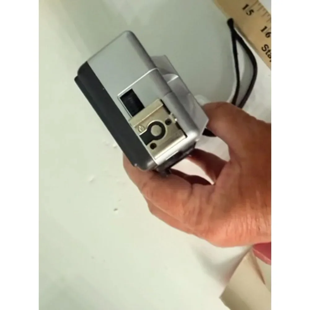 VTG. M68F- 35MM Appareil camera with hotshot socket